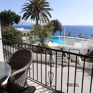 Tuhillo 1i Menyber Apartment Nerja